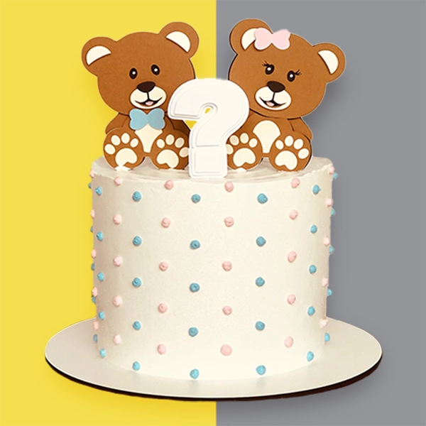 Revelación de Género con Pastel de osos y topper de interrogación.